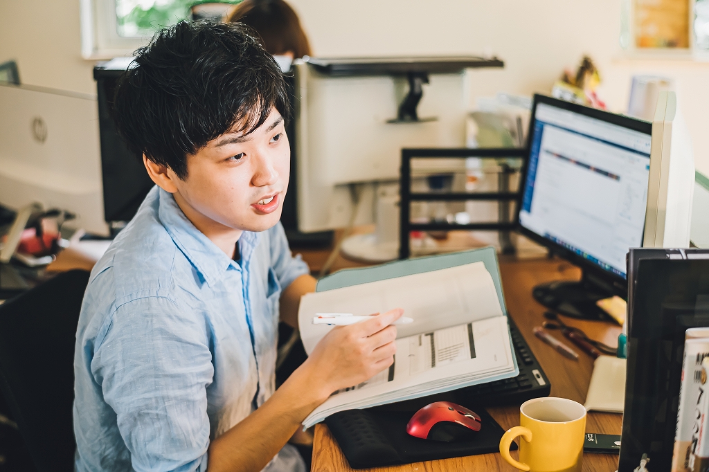 ホームページをスマホ対応するべき理由について